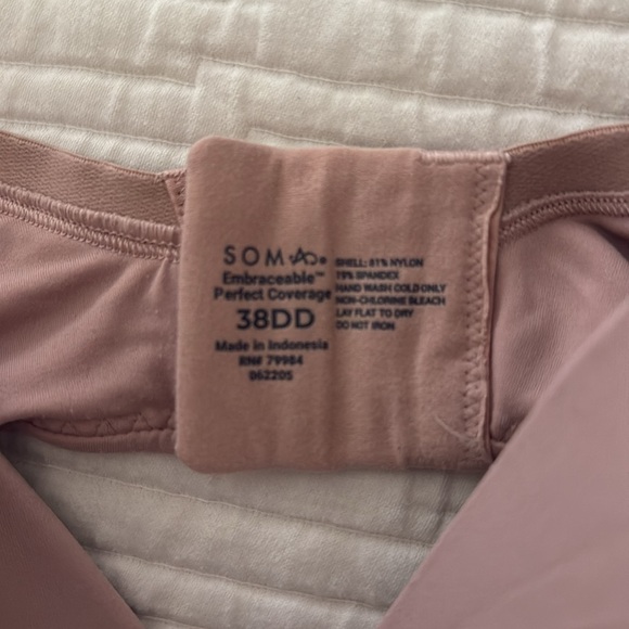 Soma Embraceable Perfect Coverage 38DD - Picture 2 of 2
